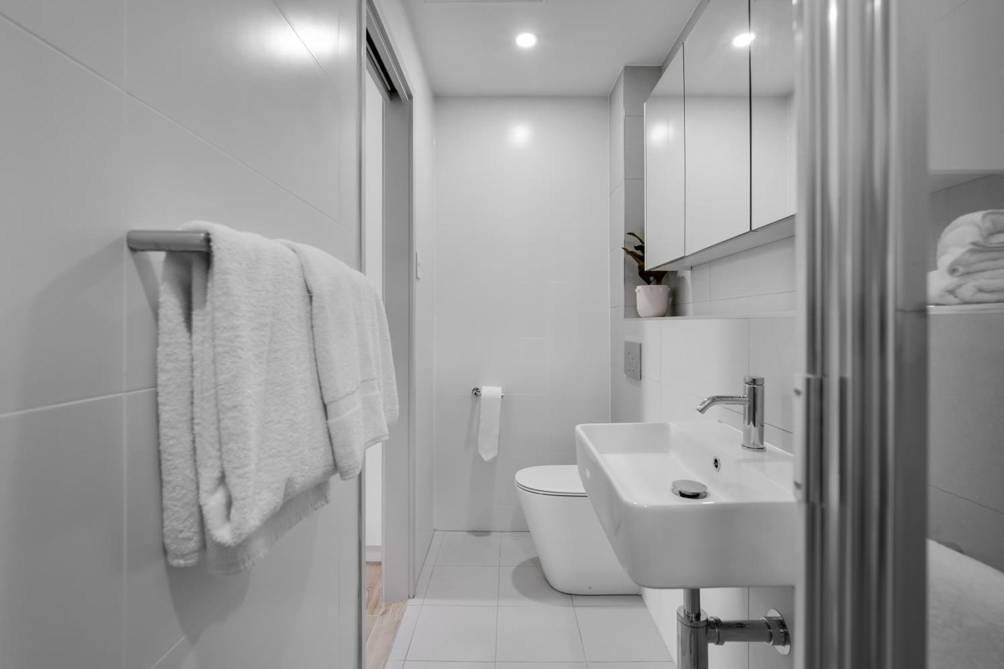 Belmoral Corporate Suites (Adults Only) ทาวน์วิล ภายนอก รูปภาพ
