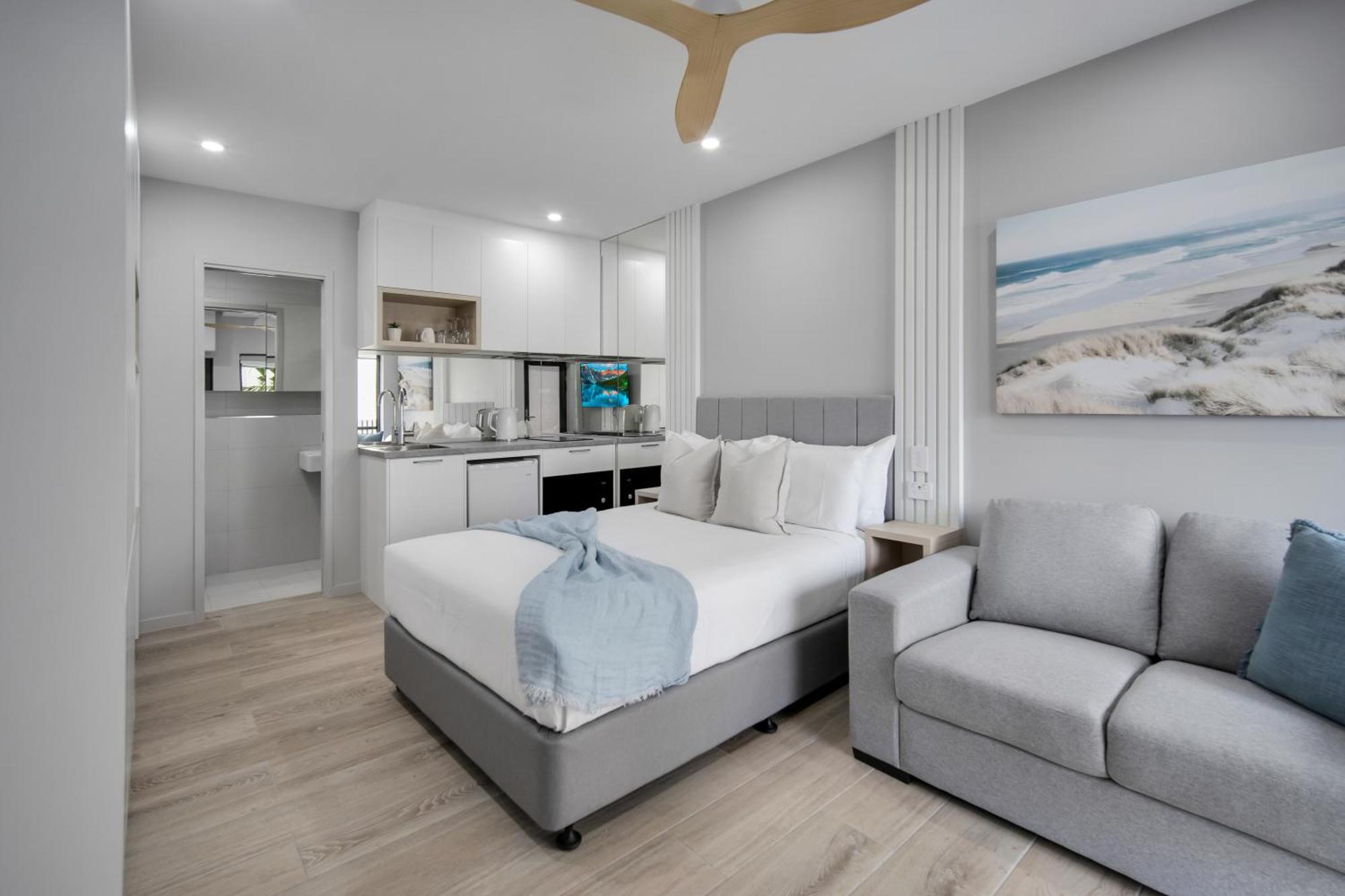 Belmoral Corporate Suites (Adults Only) ทาวน์วิล ภายนอก รูปภาพ